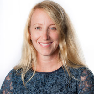 Dr Dianne McLean