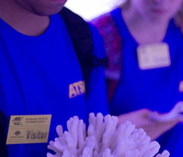 Indigenous students learn about a marine science future