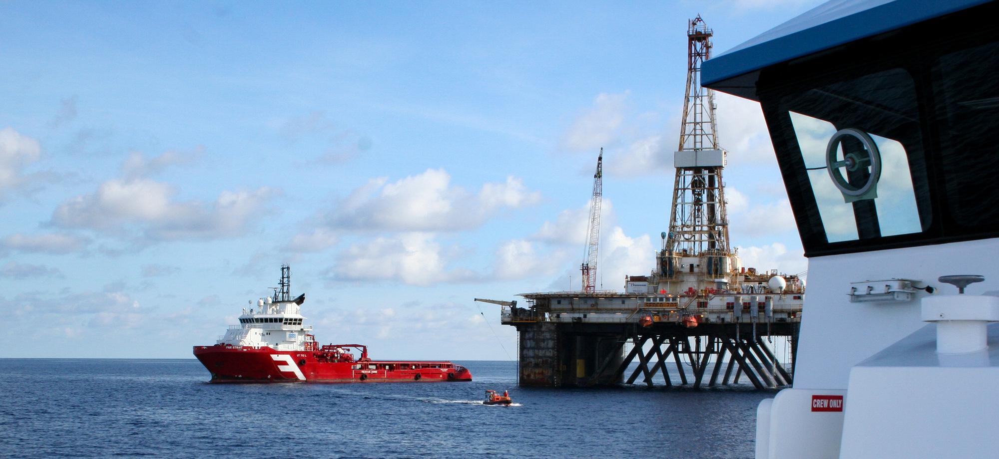 ships and oil rig